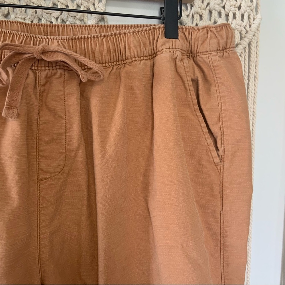 LANE BRYANT Softest Slub Boyfriend Capri Pant Mustard Gold Size 18/20 - Picture 5 of 10